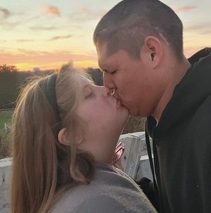 Meet your Posher, Henry